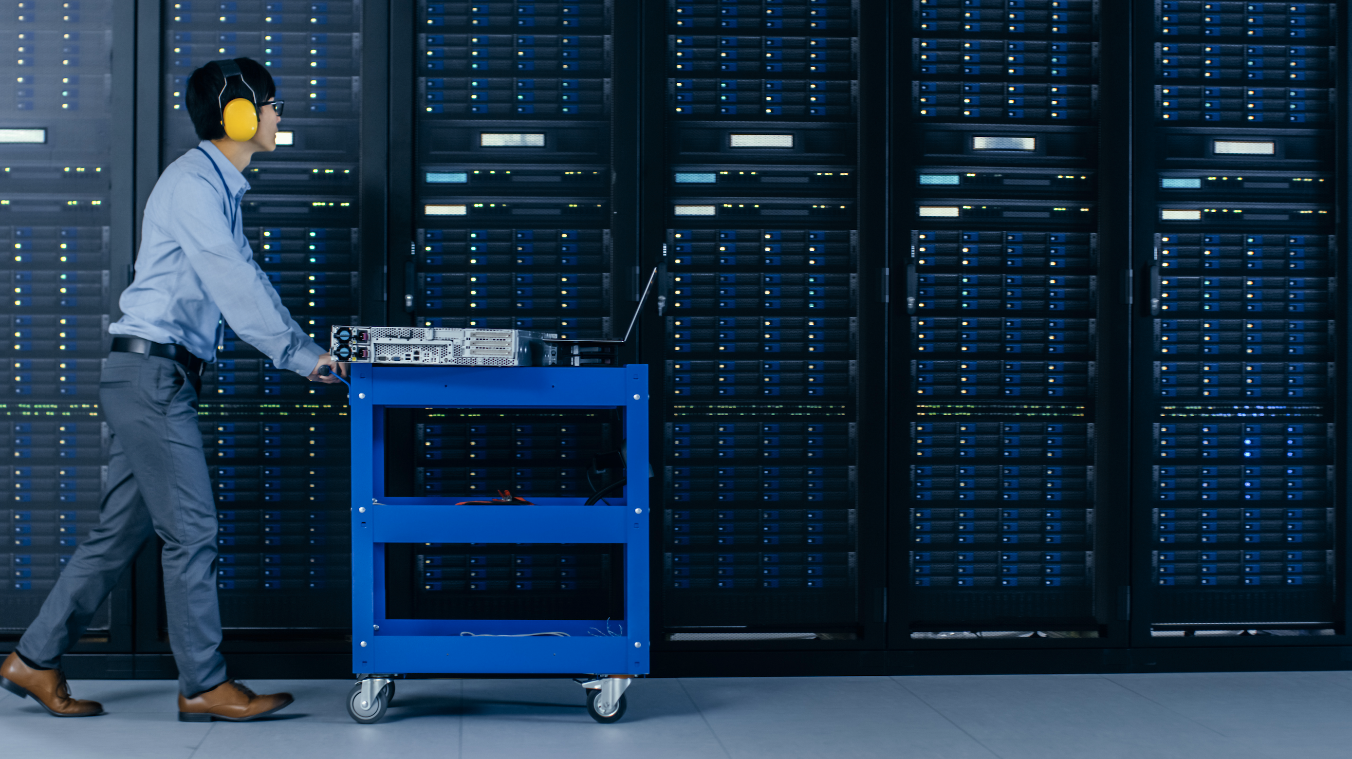 Network maintenance and inventory dashboard